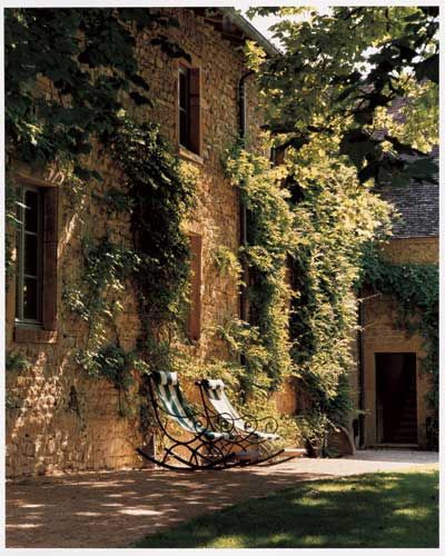 Courtyard, Chateau de Bagnols